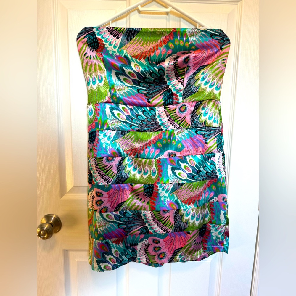SUPER FUN, pretty pattern strapless dress by Smash